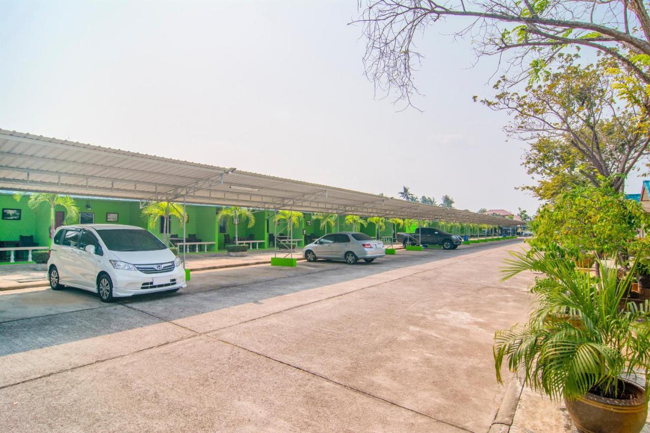 Oyo 658 Peamsook Resort Прачуап Кири Кан Екстериор снимка